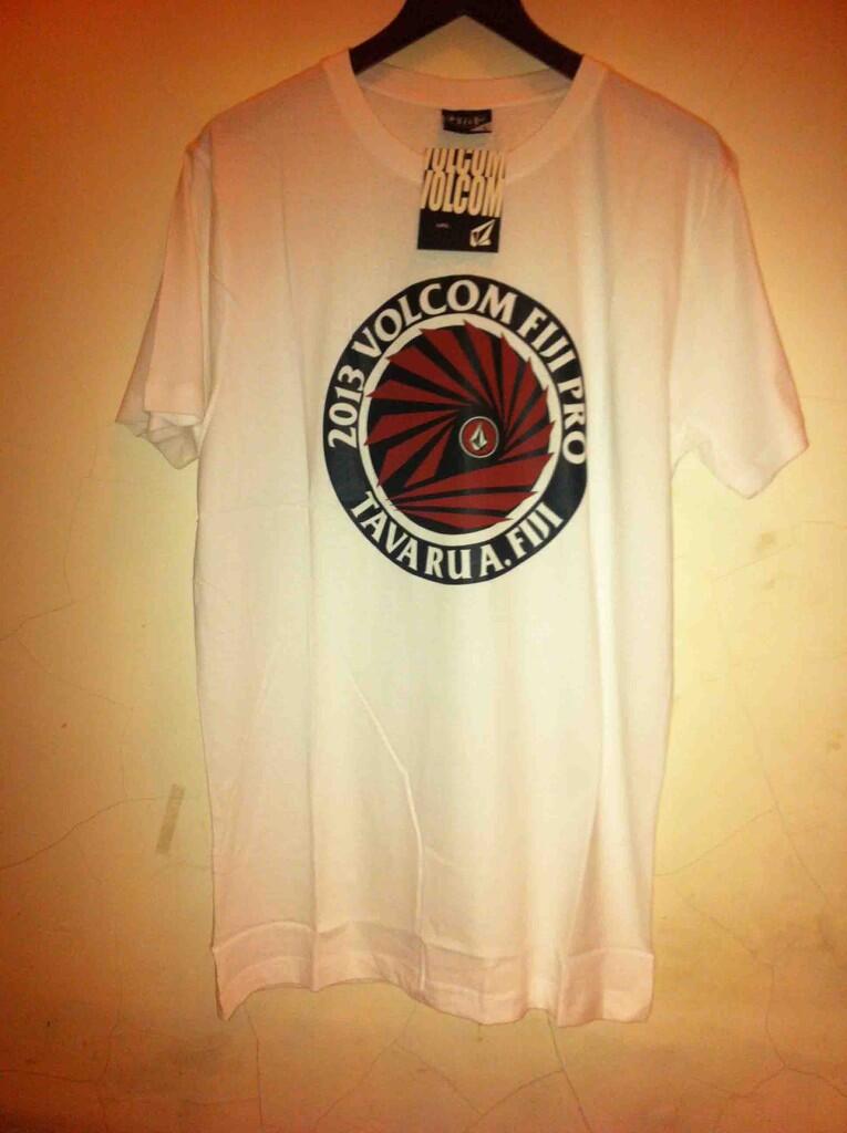 KAOS DC QUIKSILVER VOLCOM HURLEY RIPCURL MURAH GAN MASUK DLU