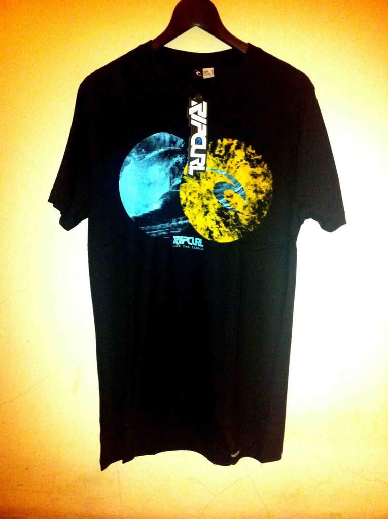 KAOS DC QUIKSILVER VOLCOM HURLEY RIPCURL MURAH GAN MASUK DLU