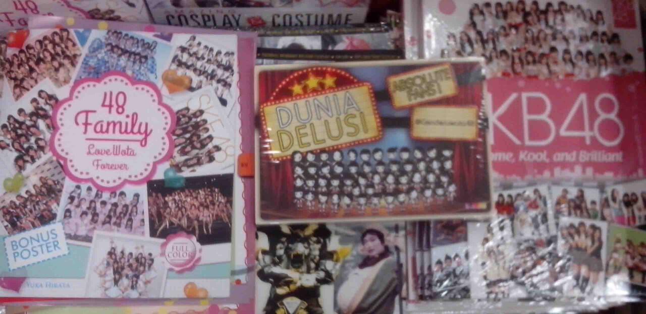 Liputan JKT48 ON hitam putih Desember 2013