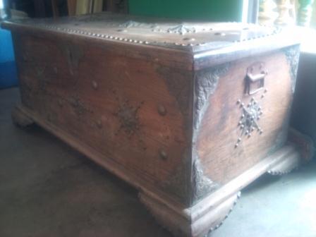 Box Full Jati + Motif Logam antik