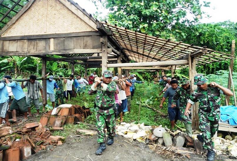 Foto-Foto ‘Pindah Bangunan’ Paling Dramatis