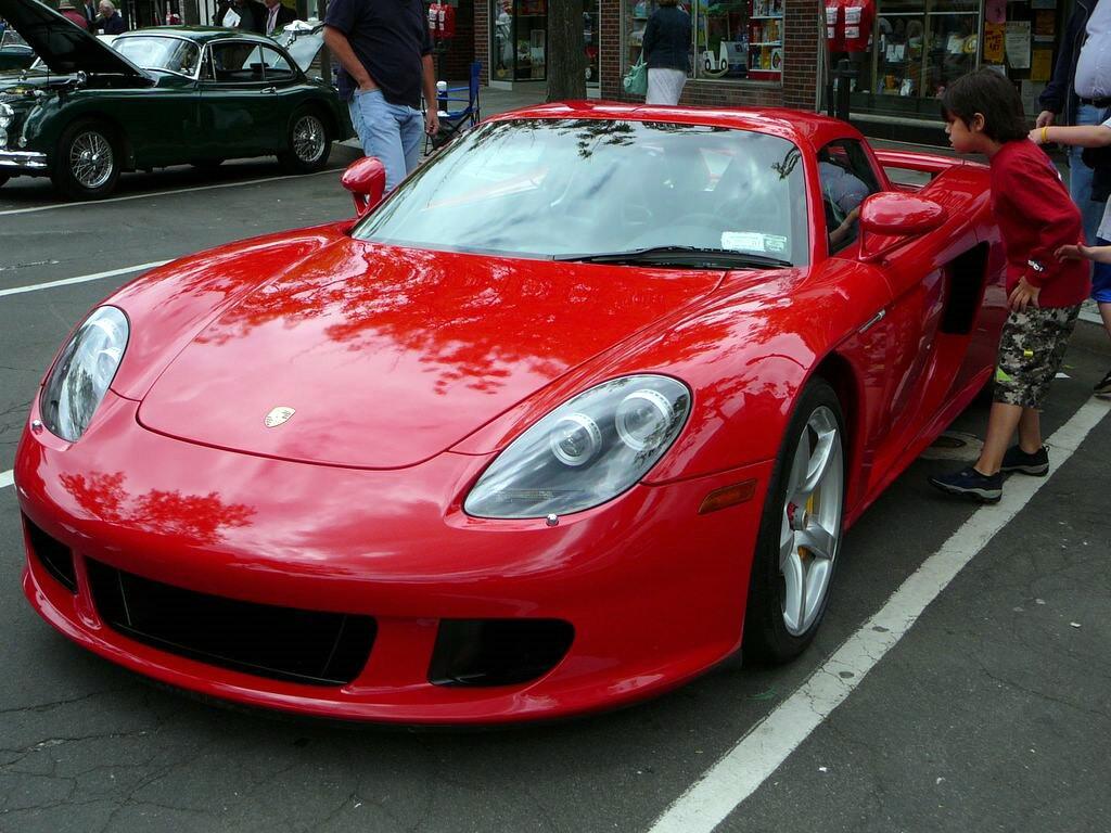Peringatan BERBAHAYA Sudah Diberikan Porsche untuk Pembeli Carrera GT &#91;MOBIL PAUL W&#93;