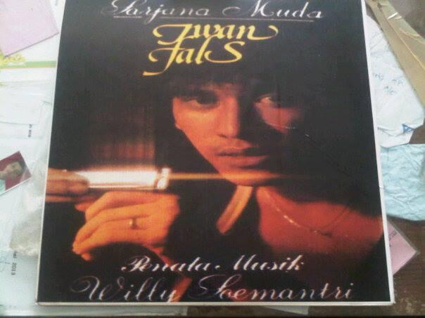 PH Iwan Fals dan Kaset pita Jadul Iwan Fals