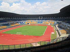 stadion ini akan menjadi stadion pertama di indonesia yang memakai Advertisement LED