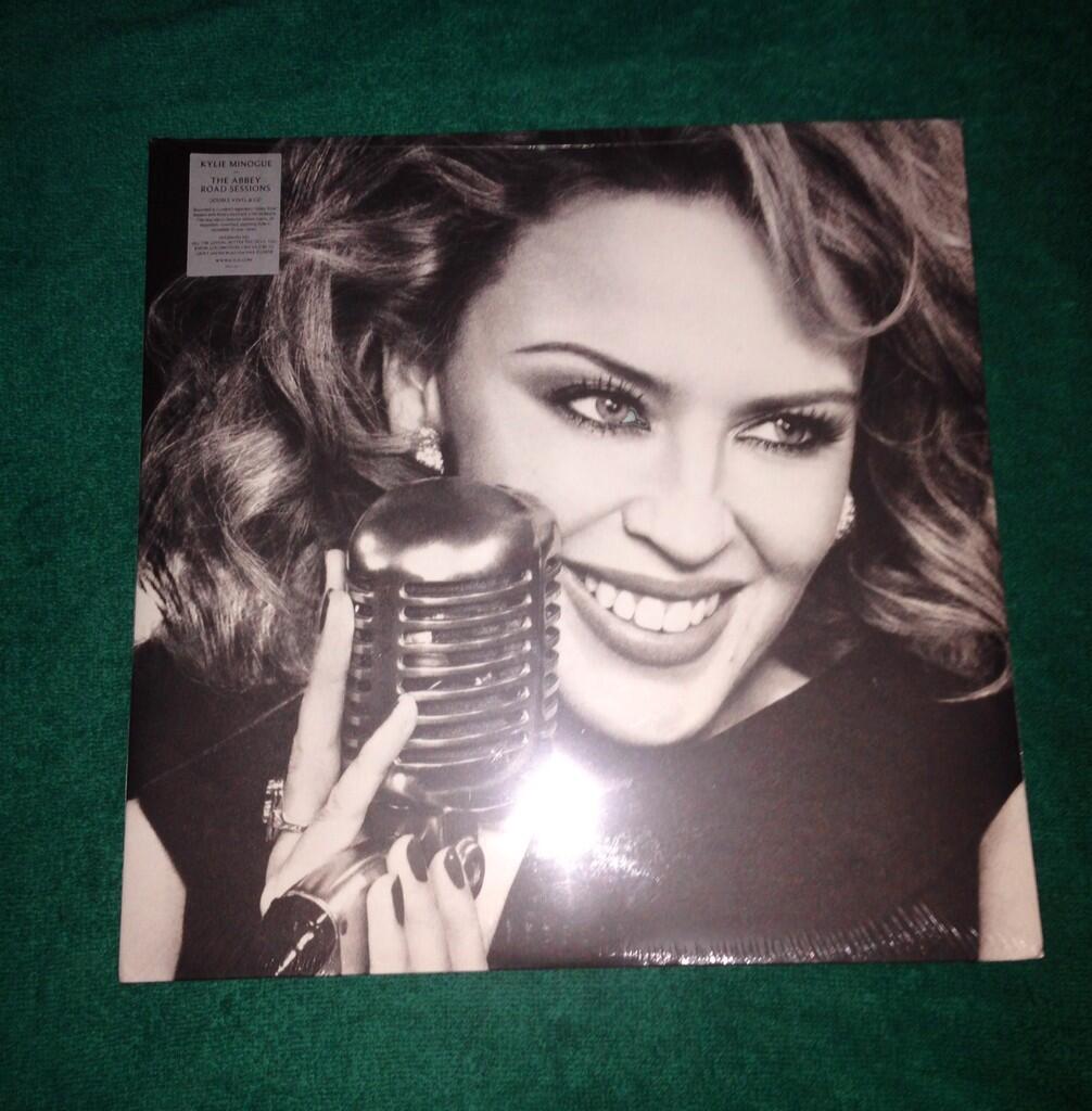 Terjual Kylie Minogue Abbey Road Sessiona Limited Double LP & CD | KASKUS