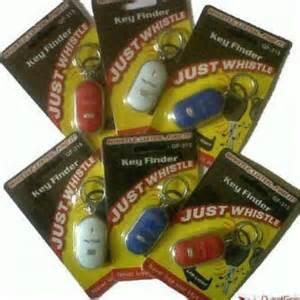 gantungan kunci siul key finder whistle