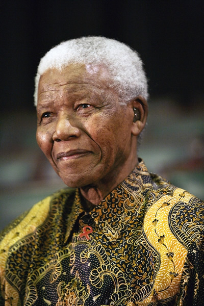 {{ Berduka }} Nelson Mandela Meninggal Dunia