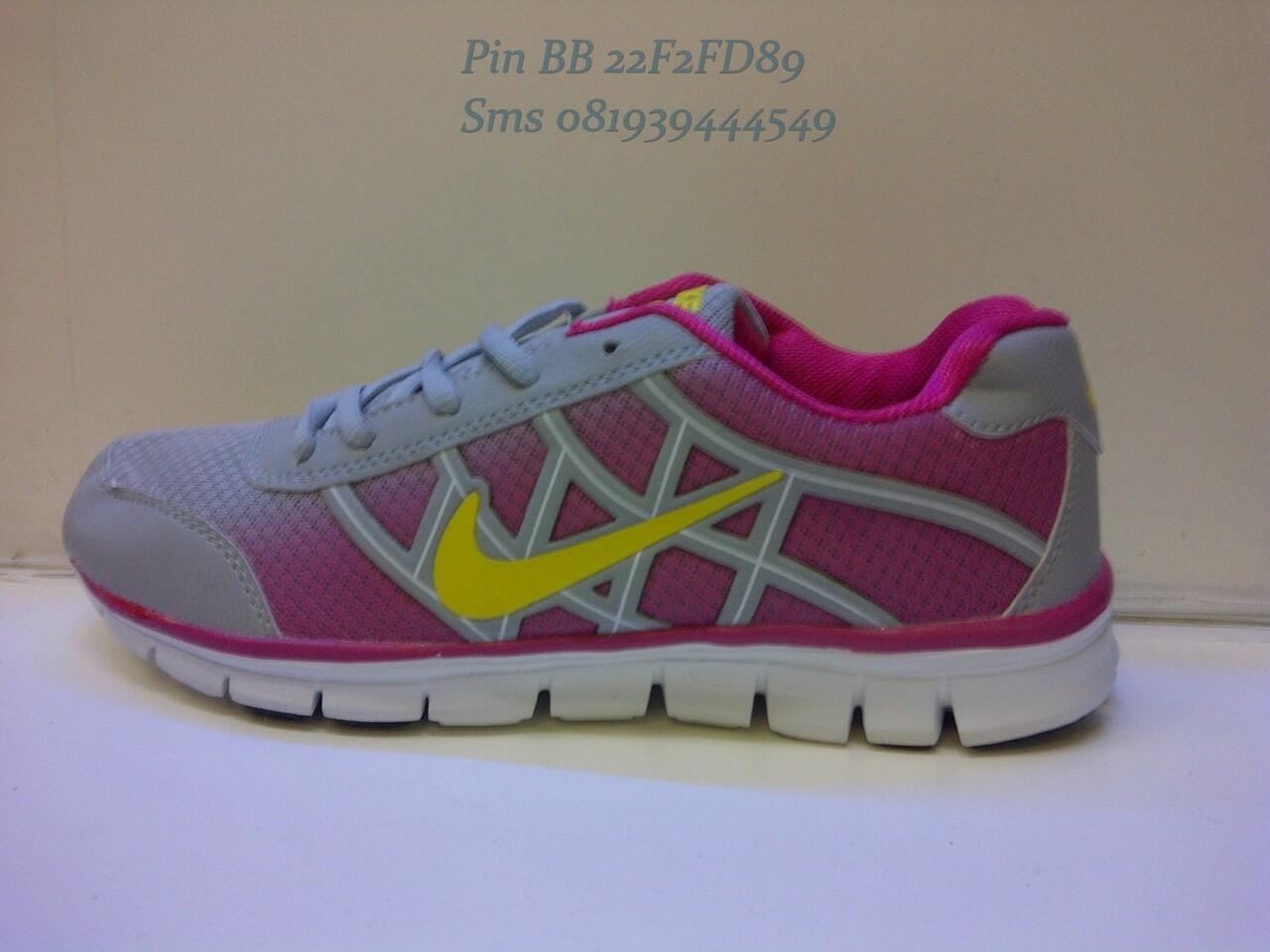 Sepatu nike running cewek atau cowok terbaru,adidas running,new balance murah