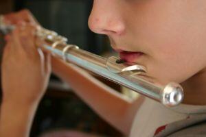 Yamaha Fife YRF-21 - An Introductory Course to Playing The Flute
