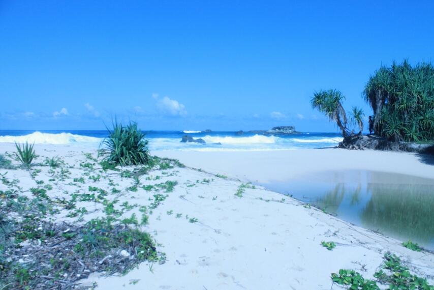 ◢◤ Share foto travelling ane, serunya jalan - jalan ke pantai2 di pacitan ◢◤