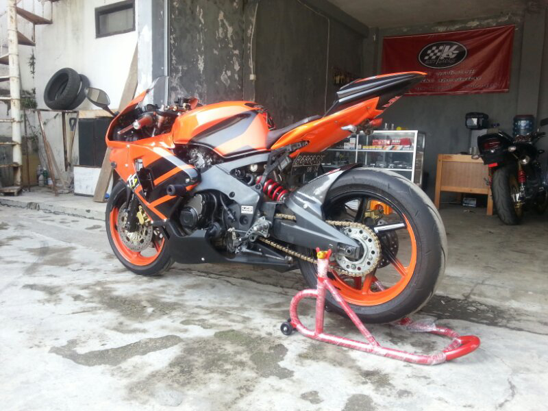 Moge Honda CBR400RR-R NC29 Castec Gullarm Baby Blade Full Option