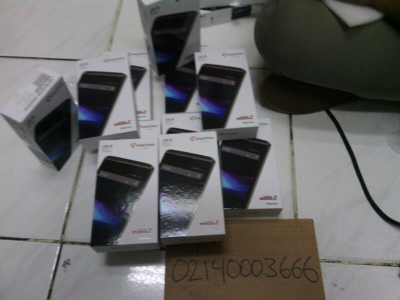 SMARTFREN ANDROMAX Z 100% baru, segell. ready stokkk