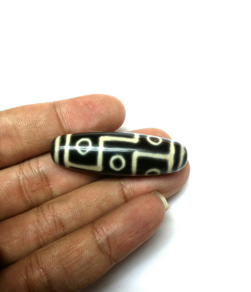 Dzi Beads Mata 9