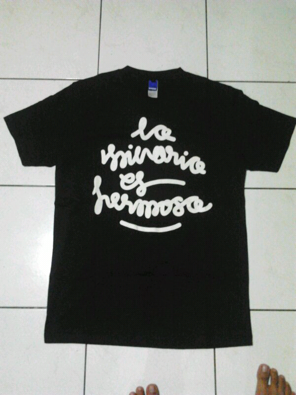 wts : kaos RSCH new bgt baru beli kebesaran