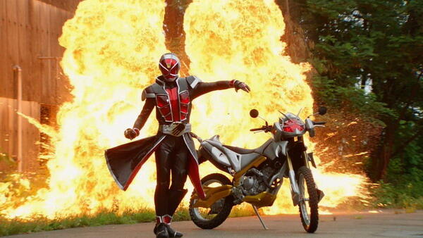★ Hal Yang Selalu Ada Di Kamen Rider ★