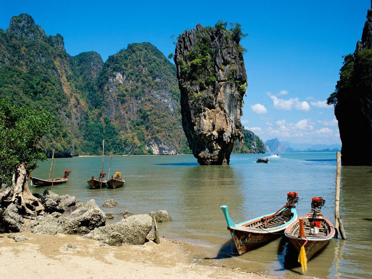 Pantai Kenjeran bakal disulap seperti Phuket Thailand gan !!