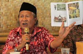 sikap engkong Ridwan Saidi atas Jokowi diduga karena Oknum tertentu ?