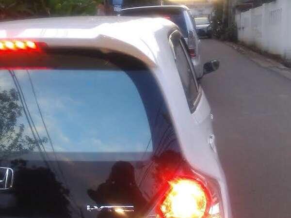 Honda Brio dengan spion modifikasi mutahir &#91;pecinta modif mobil must see&#93;