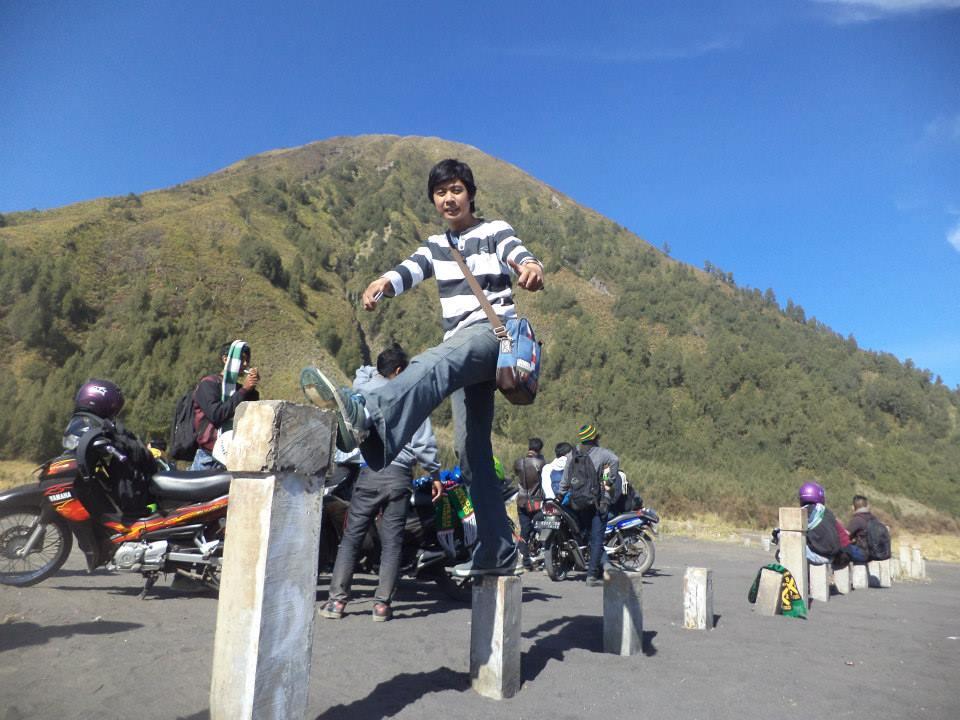 DIbalik Indahnya Gunung Bromo &#91;CInta Indonesia&#93;