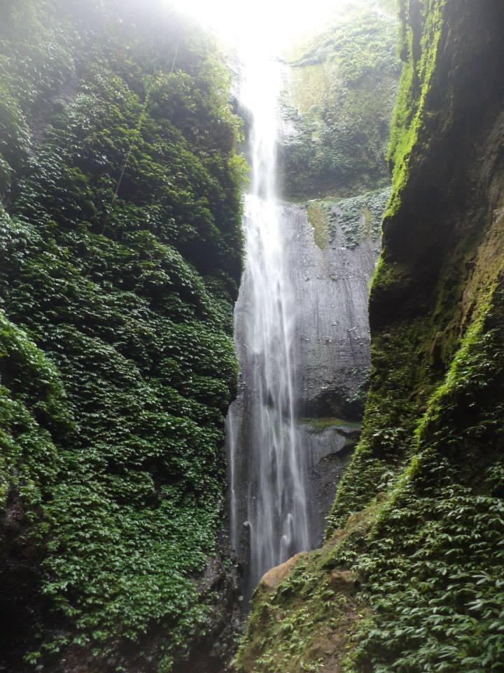 DIbalik Indahnya Gunung Bromo &#91;CInta Indonesia&#93;