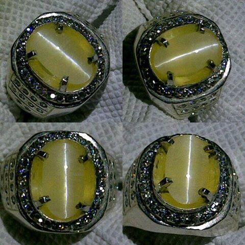 Opal Cat's Eye + Ring Perak Mewah +Cz -Tali sinar tebal dan sangat terang-