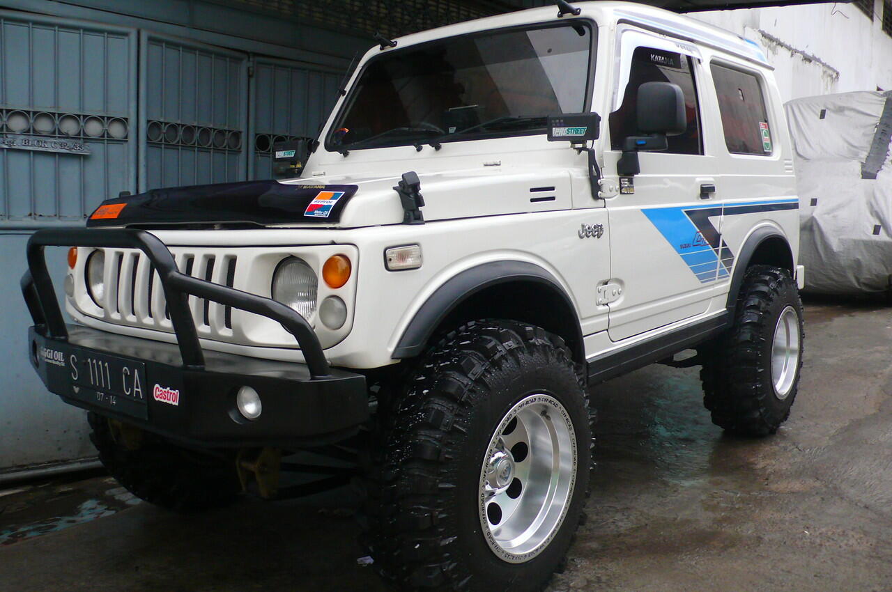 Cari Suzuki Jimny Thyn 1988 Asli Putih Sudah Modif Ganteng KASKUS