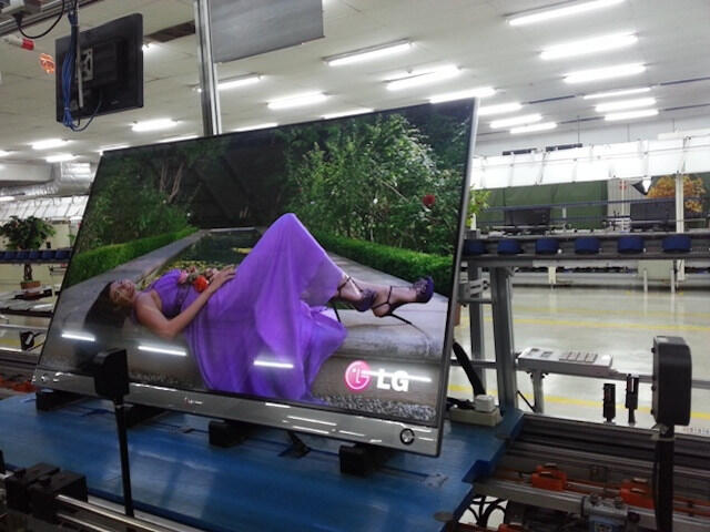 Begini Caranya TV Ultra HD Dirakit Sampai DiKemas &#91;PIC+&#93;