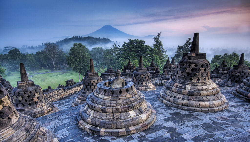 Tempat Wisata Di Indonesia Paling Populer ( Dari Sabang sampai Merauke )