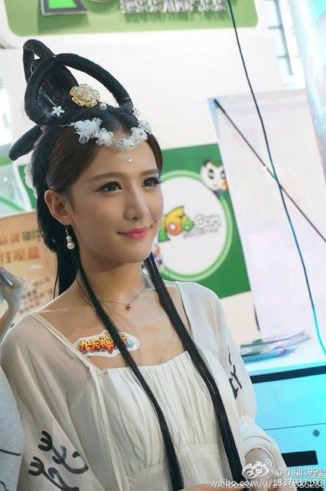 Laki-laki Korea Tertipu Wajah Cantik Pria China