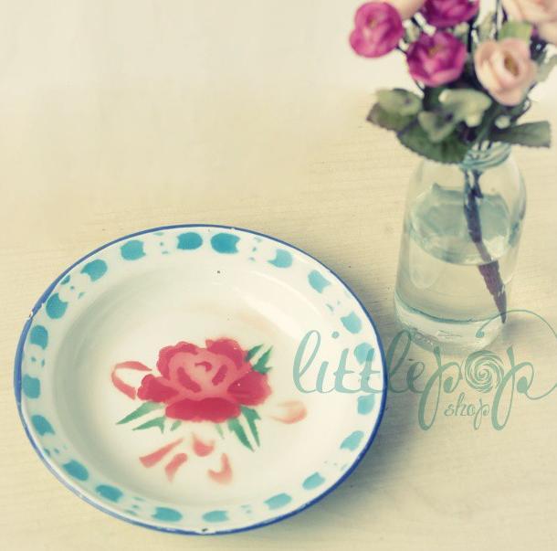 Aneka Barang Kaleng Vintage