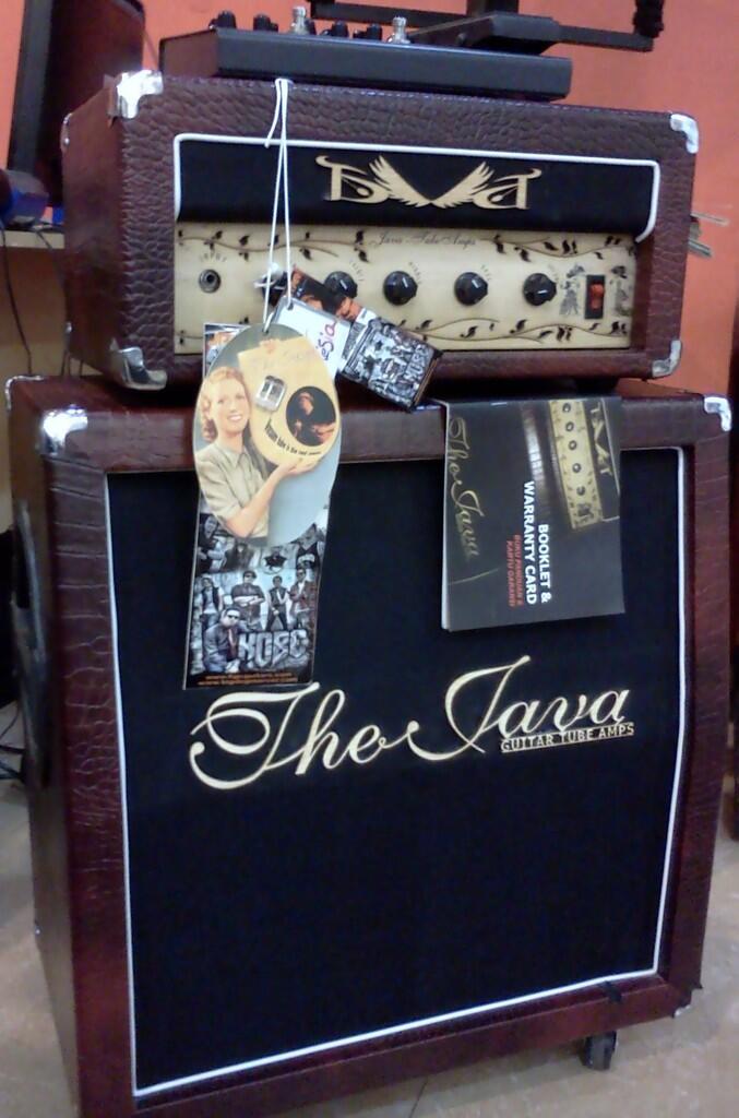 ARTIS LUAR PUN memilihnya &quot;The JAVA Guitar !!! MADE IN INDONESIA !