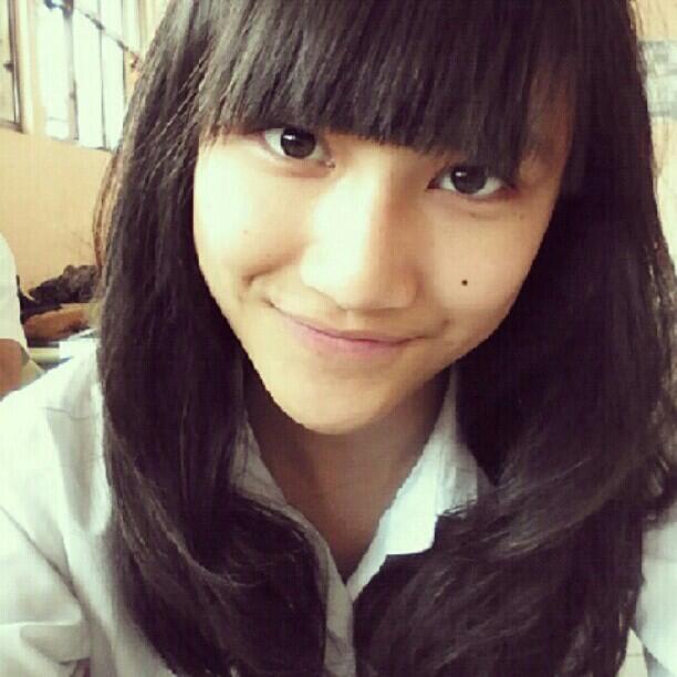 FOTO-FOTO FRIESKA JKT48 instagram