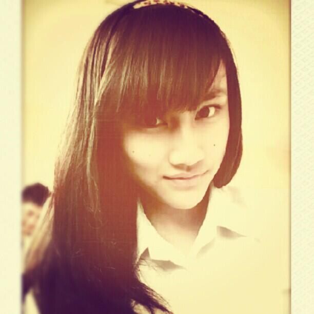 FOTO-FOTO FRIESKA JKT48 instagram