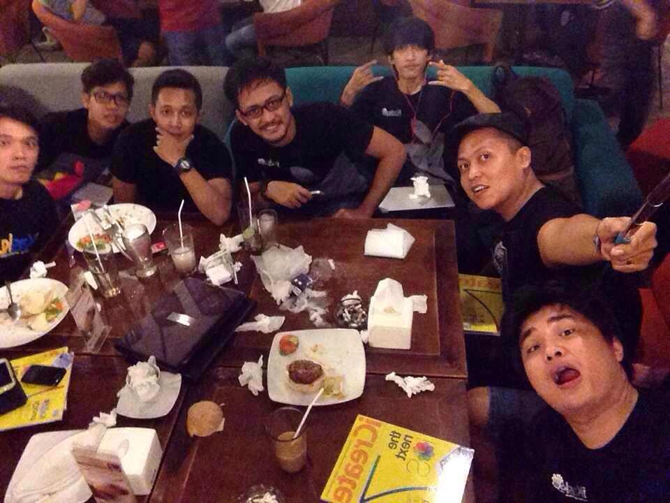 Gathering Official iKaskus Jakarta-Bandung Dan Surabaya-Malang