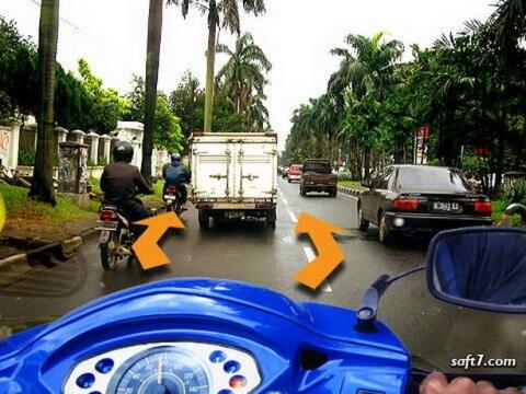 Indahnya Berbagi Sesama Pengguna Jalan