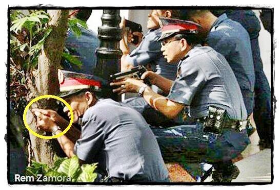 Gambar Kelakuan Polisi Gendeng!