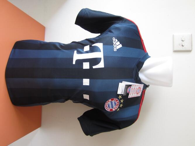 Lelang Murah Meriah Jersey Grade Ori Musim ini 2013/2014 ga masuk nyesel OB Rp.75.000