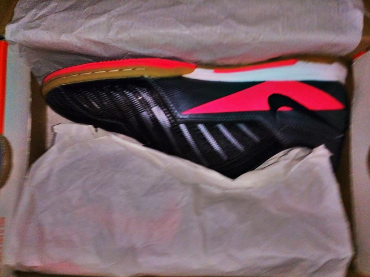 jual nike t90