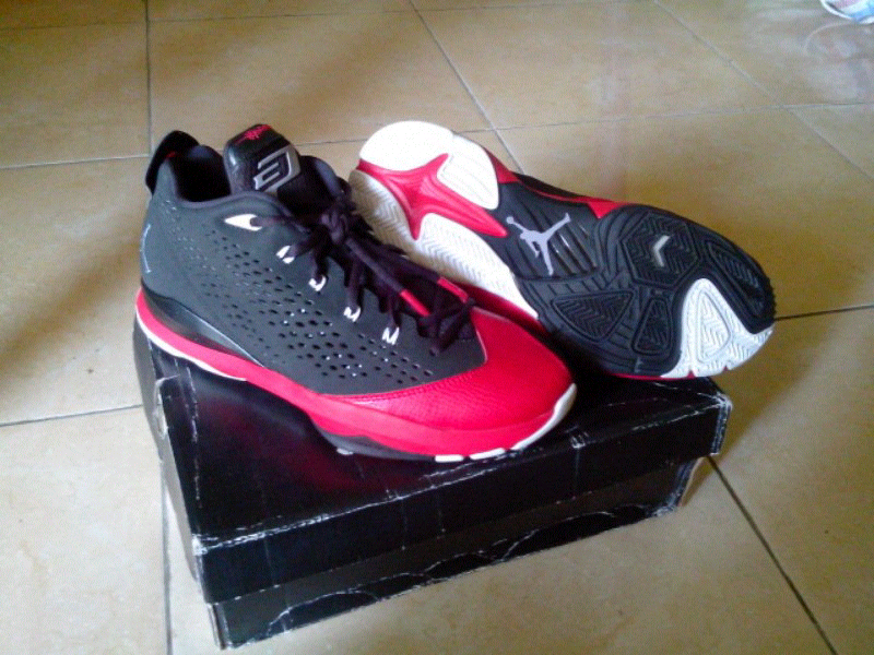 fs : sepatu basket original air jordan cp3 vII size 9..not kobe,lebron