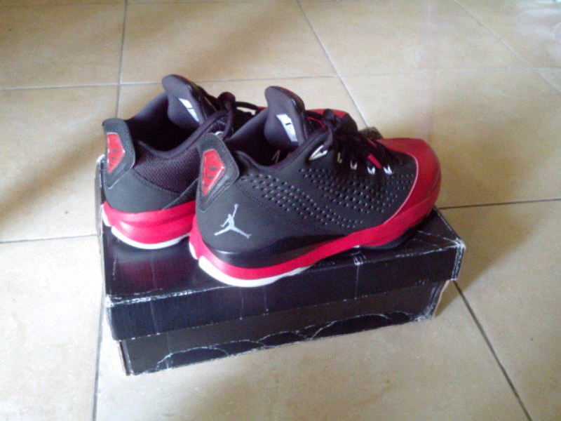fs : sepatu basket original air jordan cp3 vII size 9..not kobe,lebron