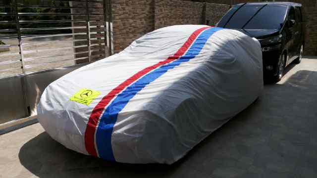 Finest Touch Raja Car Cover / Selimut Mobil Raja