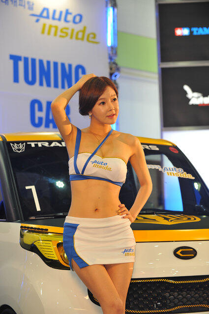 &quot; HOT &quot; Asian Beauty ;Promotional model's in Seoul , South korea ! 