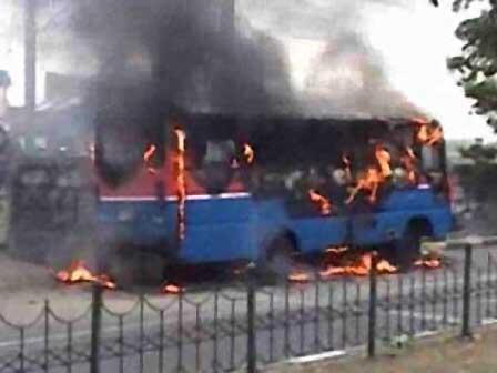 Metromini Dulu dan Sekarang..