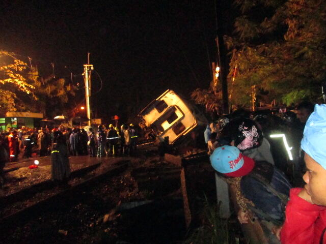 WARUNG ANE LUDES KENA LEDAKAN KERETA API TRAGEDI BINTARO