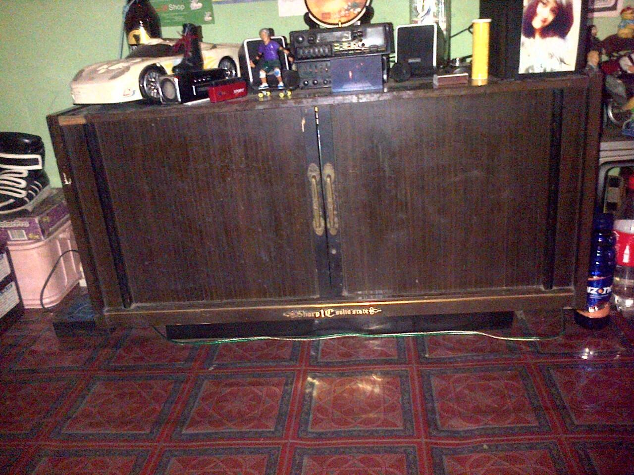 jual tv jadul antik tv+lemarinya murah cod bandung