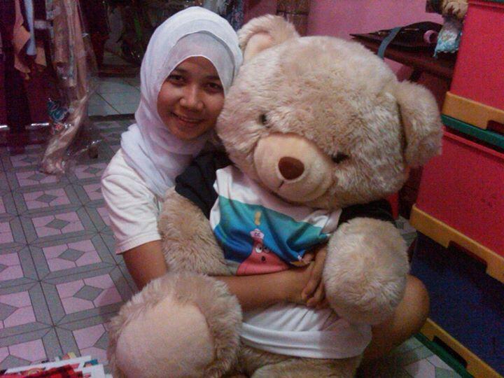 Ini gan Alrisha Maghfira (16), salah satu korban tewas dalam kecelakaan KA Bintaro