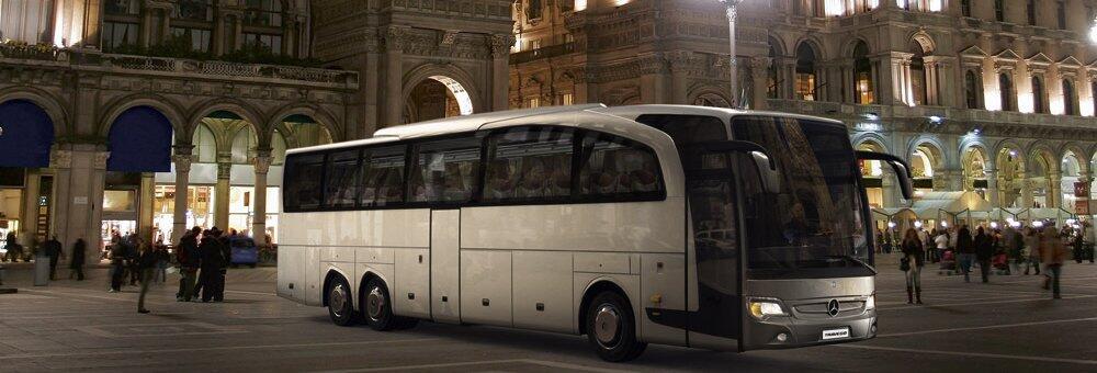 Bus-bus yang mendapatkan penghargaan Bus &amp; Coach Of The Year