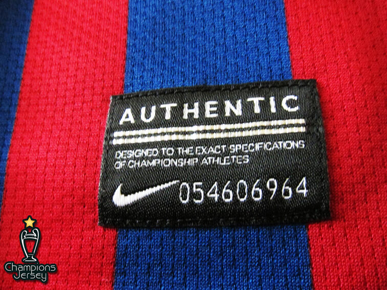 Barcelona 2011-12 MESSI CWC Patch Original size S - SALE Authentic Nike