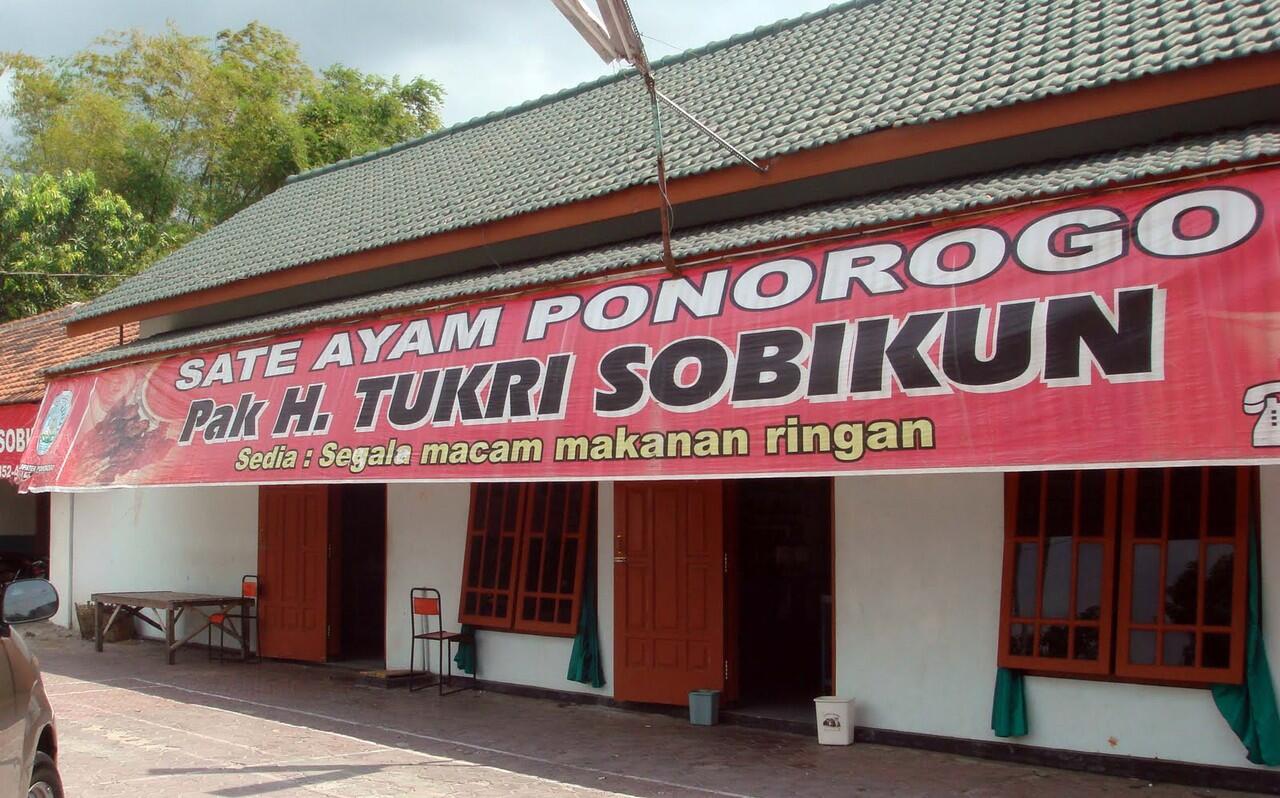 AMAZING CULTURE OF PONOROGO