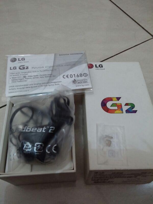 Like New LG G2 32GB Pembelian Oktober 2013 (Garansi Resmi LG Indonesia)